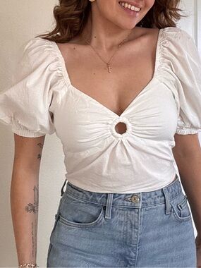 Cream Puff Sleeve Ring-Front Blouse